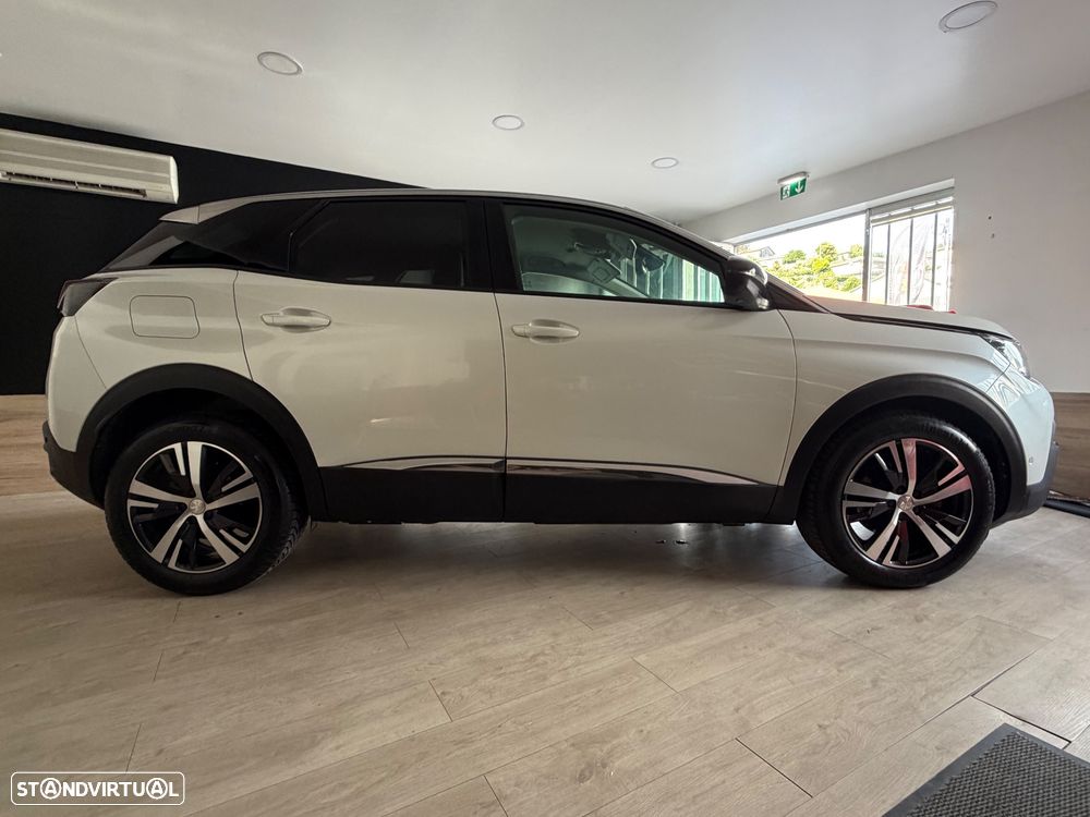 Peugeot 3008 PureTech 130 Stop & Start GPF Allure - 5