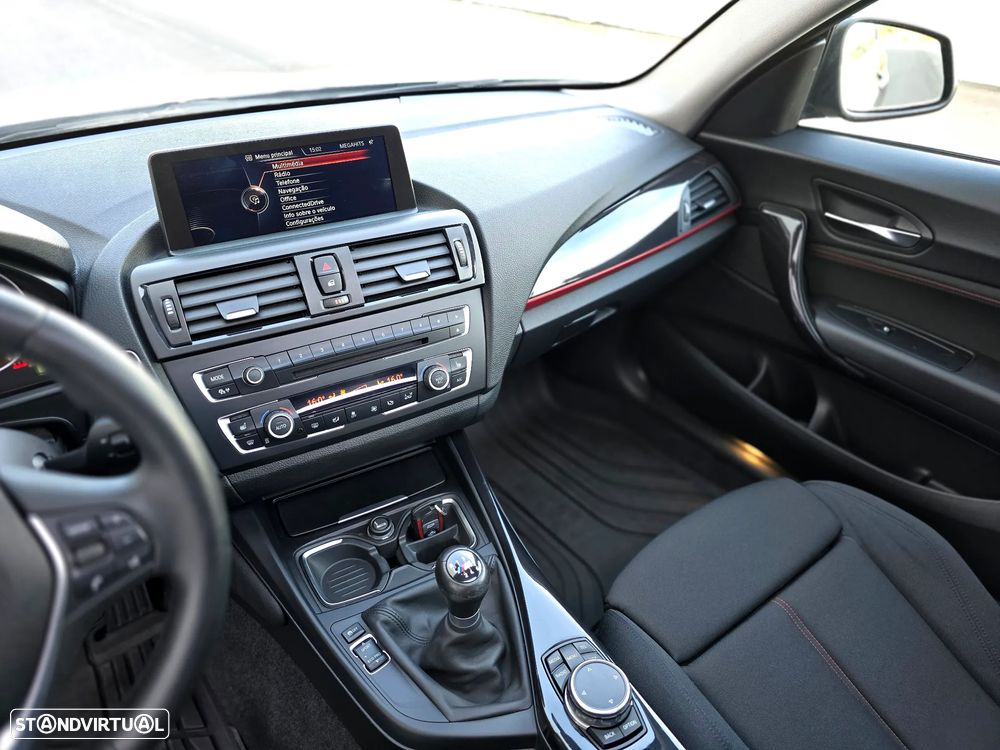 BMW 118 i Sport Line - 17