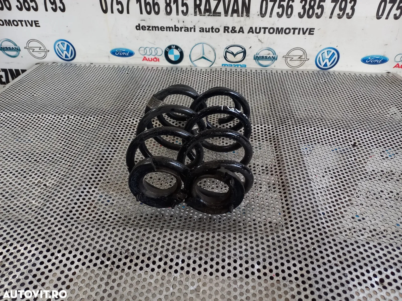 Set Arcuri Spate Bmw Seria 1 F40 F52 An 2017-2018-2019-2020-2021-2022-2023-2024 Stare Foarte Buna - - 3