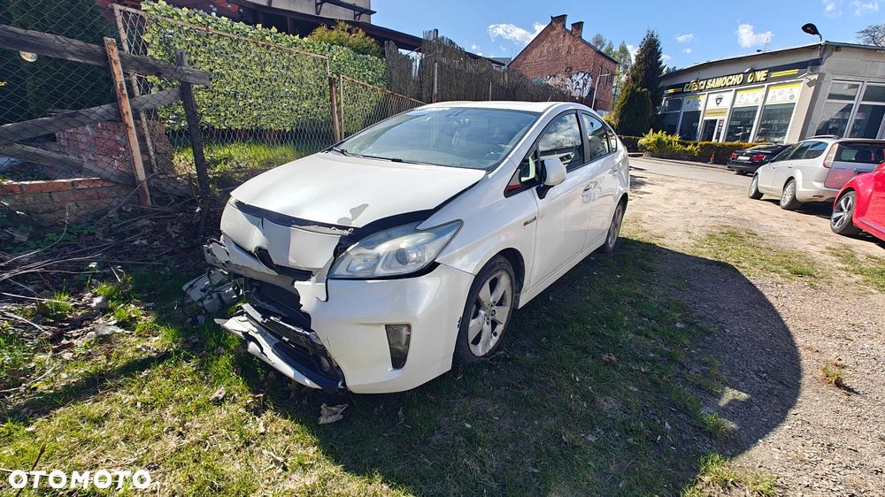 Toyota Prius - 9