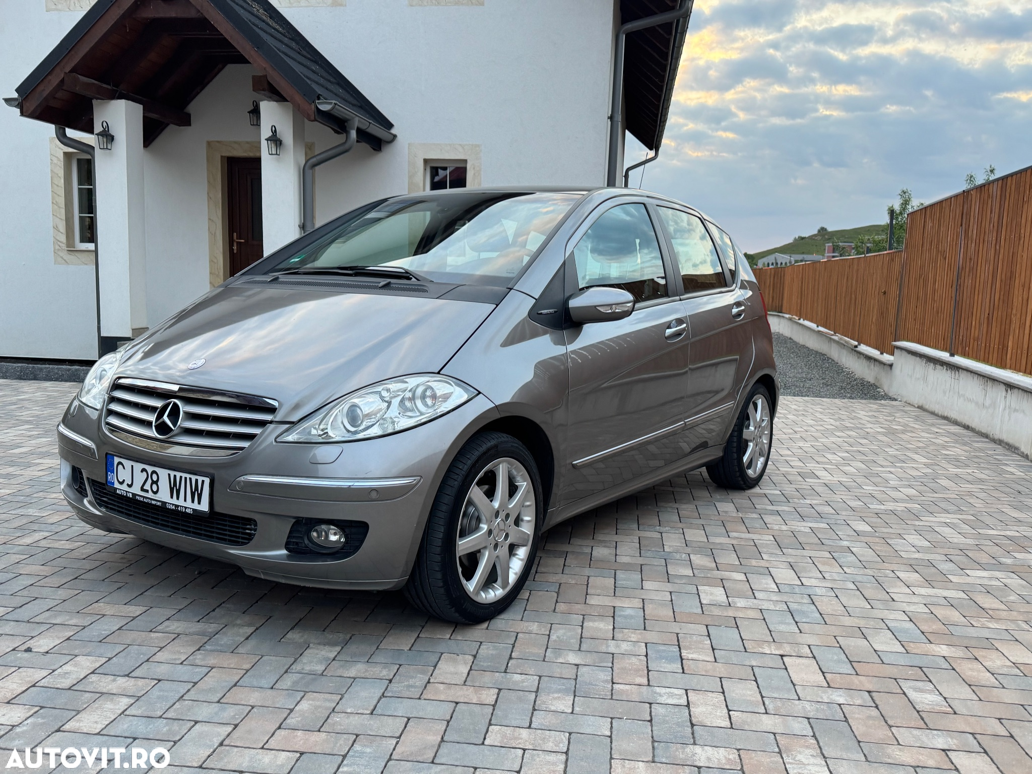 Mercedes-Benz A 170 Autotronic Avantgarde - 10