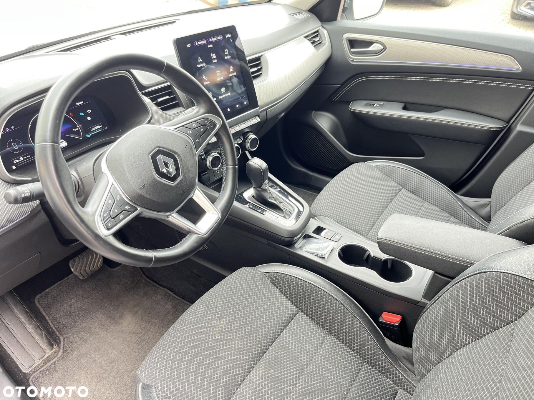 Renault Arkana 1.6 E-TECH Techno MMT - 9