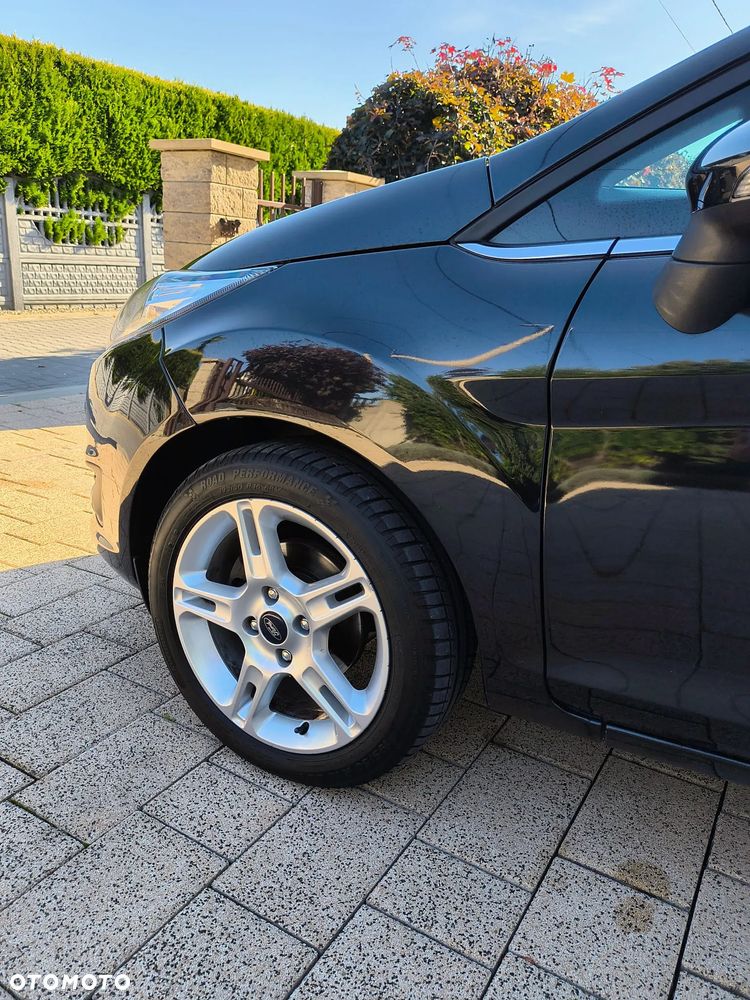 Ford Fiesta 1.0 EcoBoost Titanium - 22