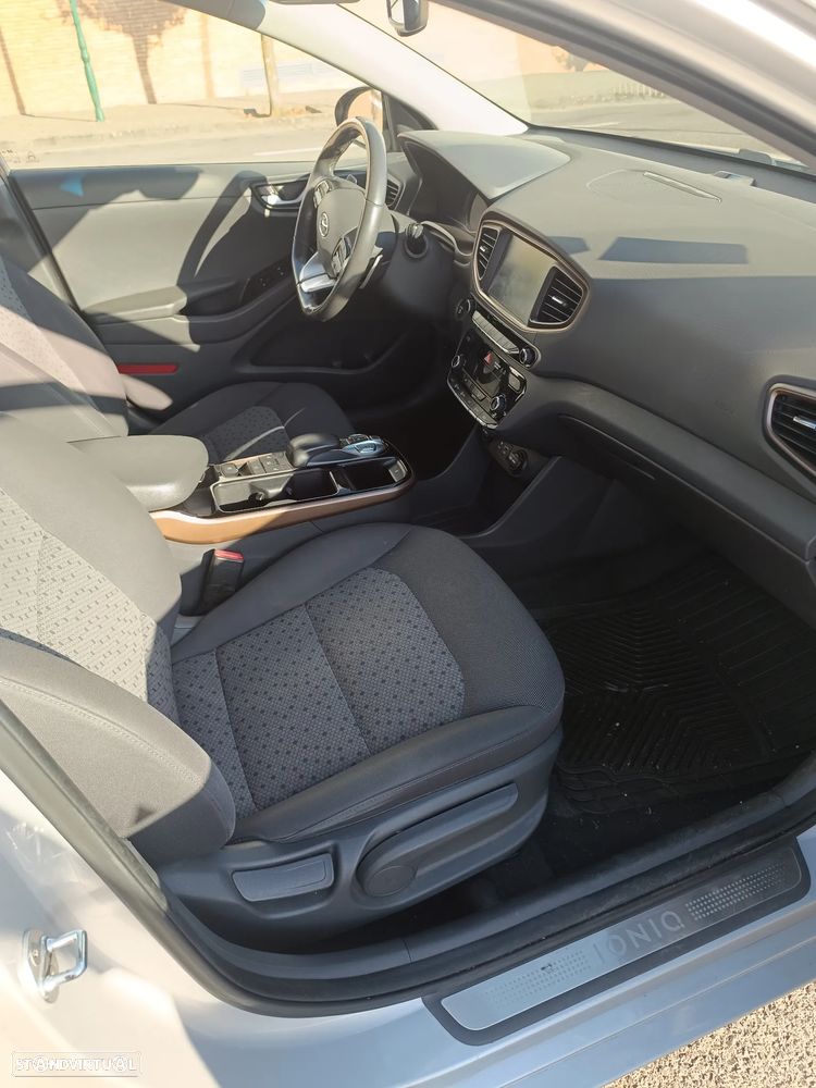 Hyundai Ioniq 28kWh Eletric Tech - 12