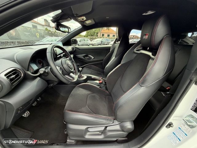 Toyota GR Yaris - 10