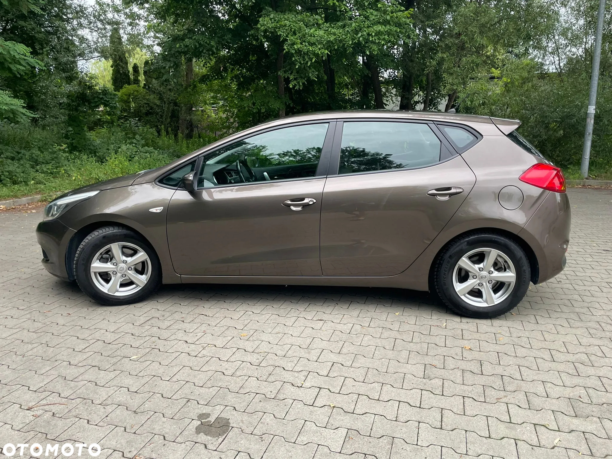 Kia Ceed 1.4 CVVT Attract - 11