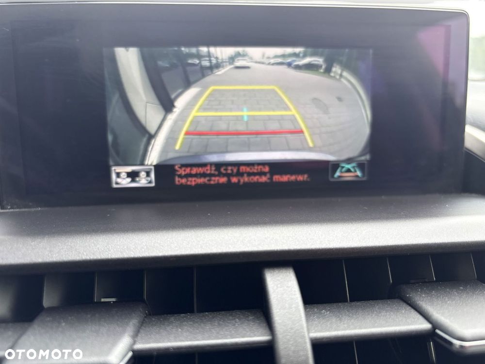 Lexus NX 300h F Impression AWD - 23