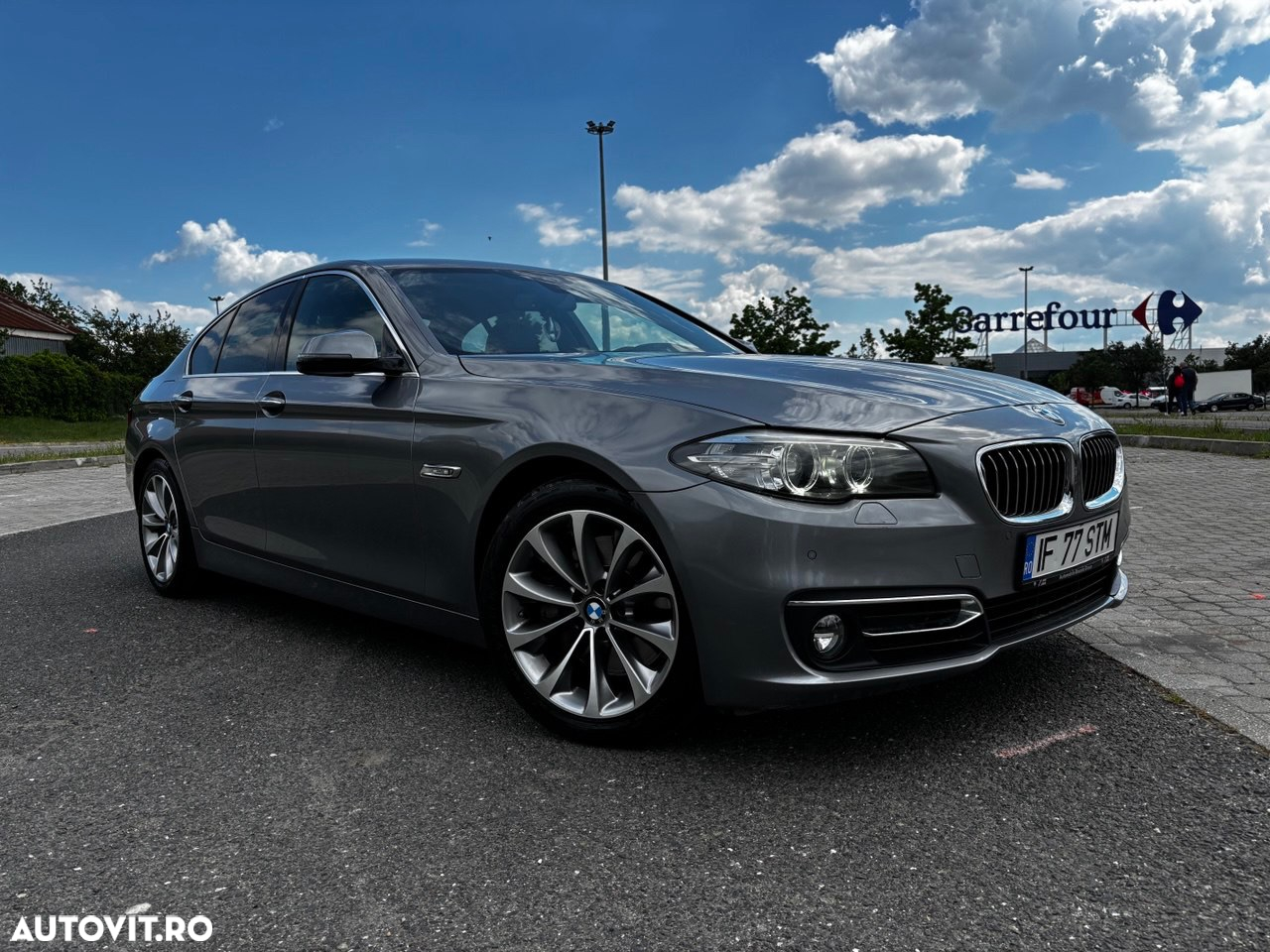 BMW Seria 5 525d xDrive AT - 3