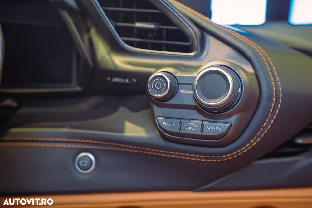 Ferrari 488 GTB - 17