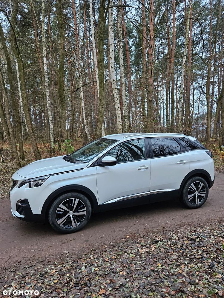 Peugeot 3008 1.2 PureTech Allure S&S EAT8 - 11