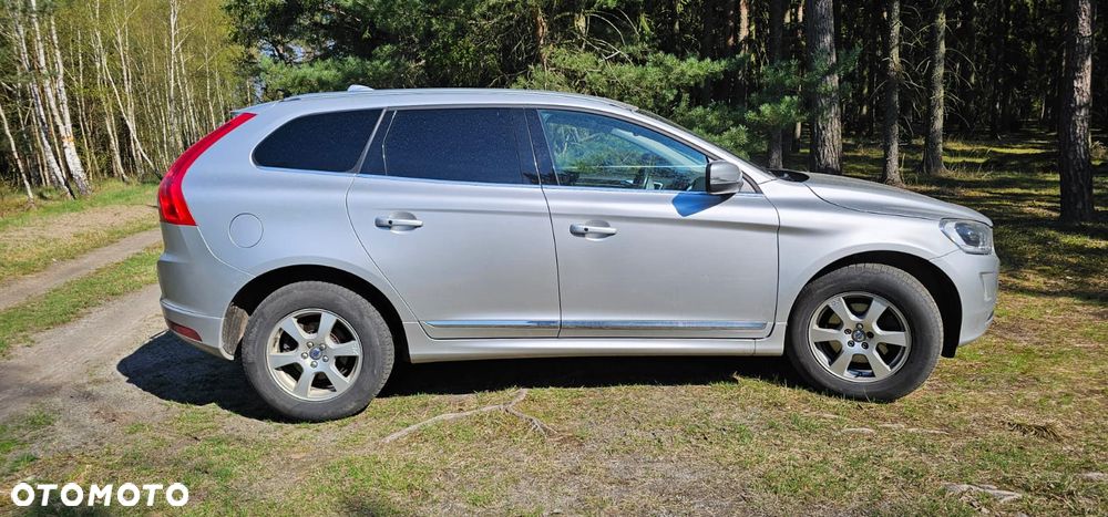 Volvo XC 60 - 4