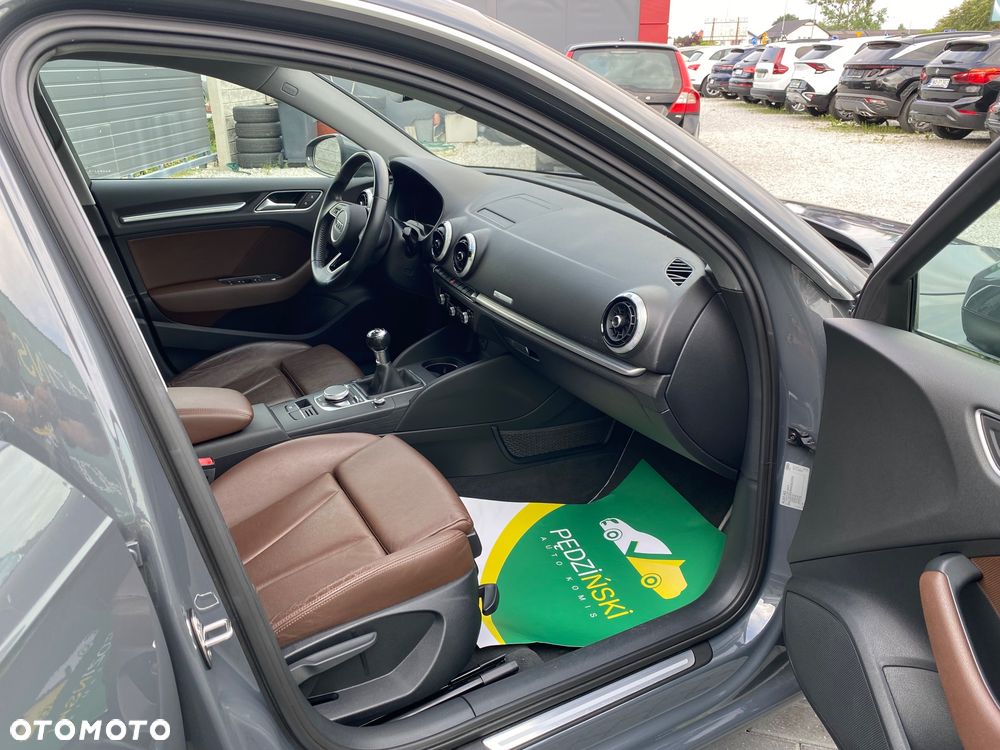 Audi A3 Sportback 1.6 TDI ultra Attraction - 5