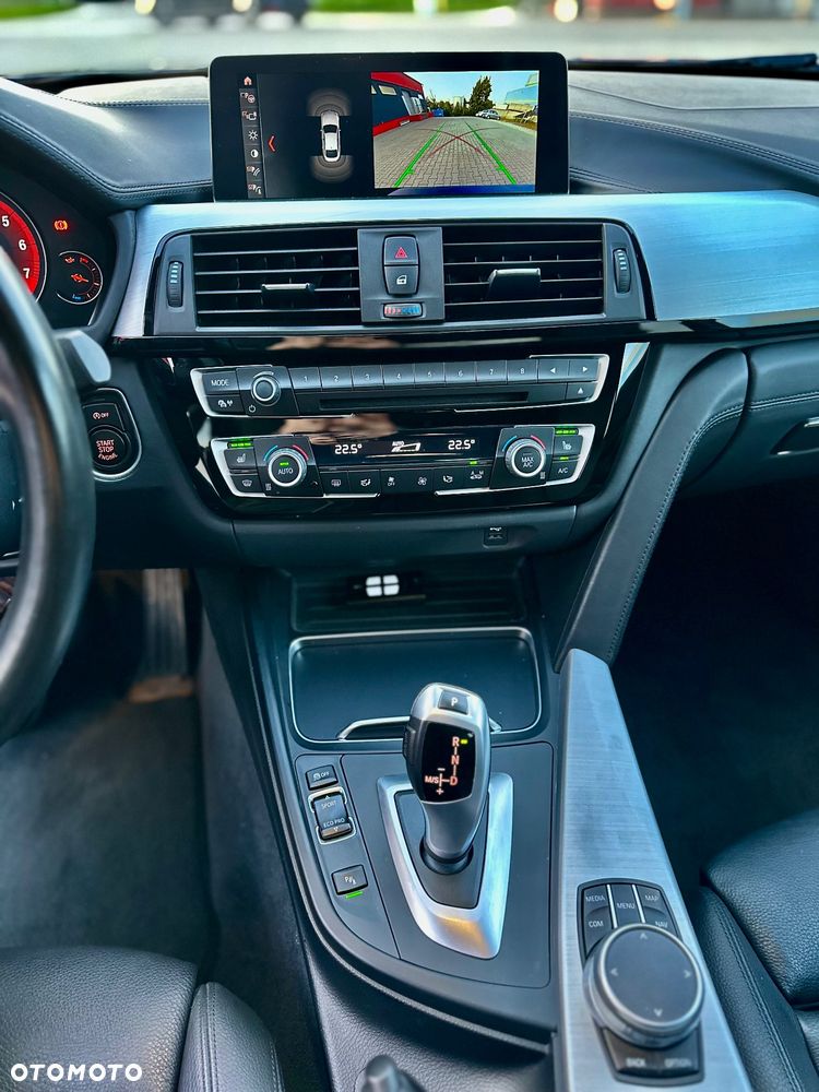 BMW Seria 4 420i Gran Coupe - 12