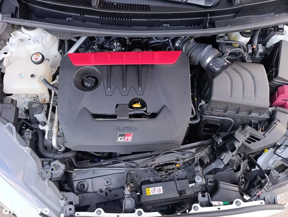 Toyota GR Yaris 1.6 Dynamic - 8