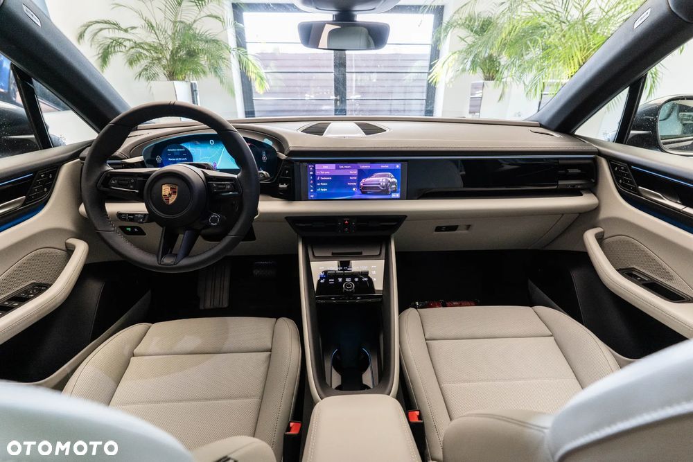 Porsche Macan - 11