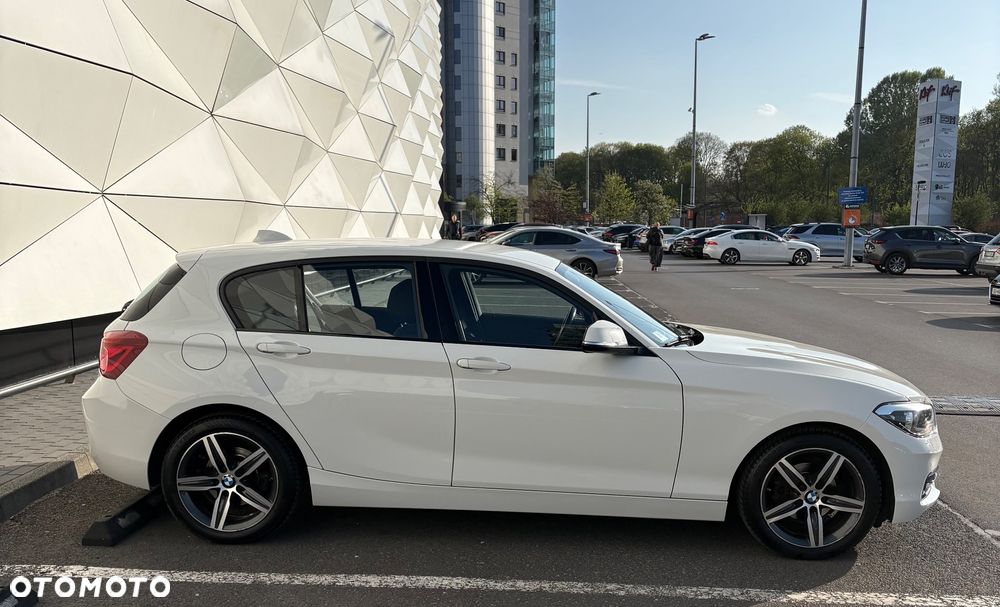 BMW Seria 1 118i GPF Sport Line - 2