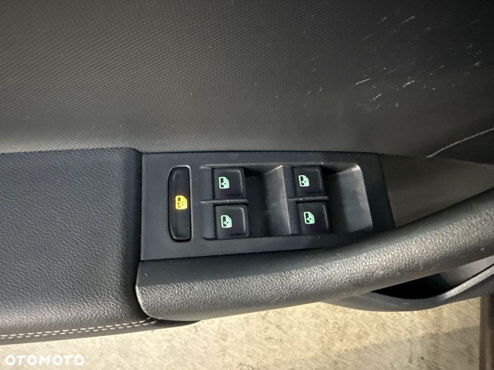 Skoda RAPID 1.0 TSI Ambition - 20