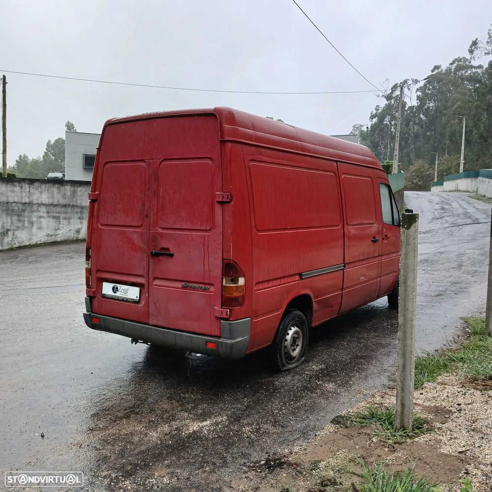 Mercedes-Benz Sprinter 2900 cc 122 cv de 1997 – Peças Usadas (10067) - 4