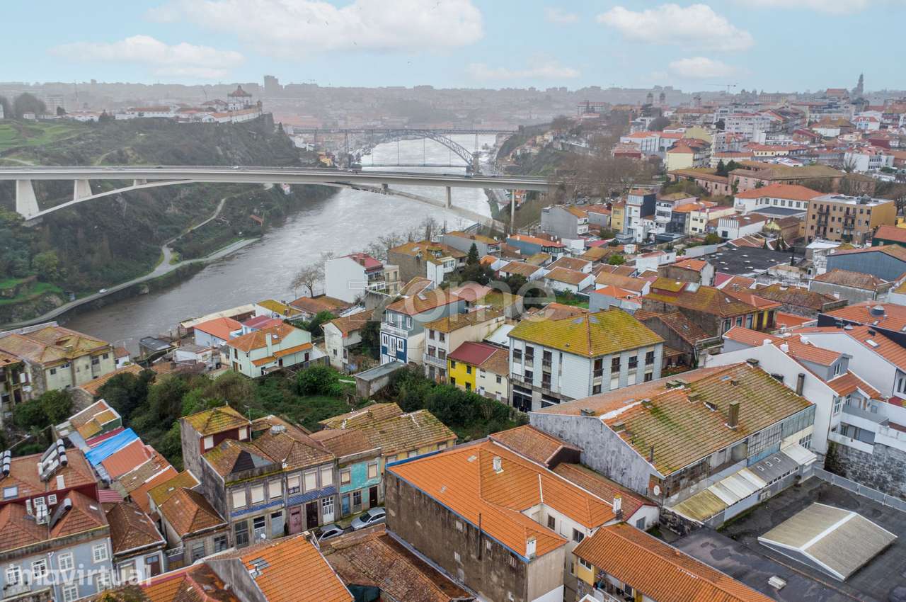 Prédio com logradouro e vista rio na Rua de São Victor - Bonfim, Po... - Grande imagem: 2/18
