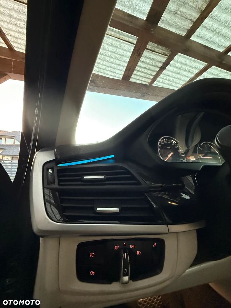 BMW X5 xDrive25d - 30