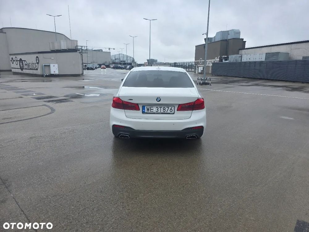 BMW Seria 5 520d xDrive - 8
