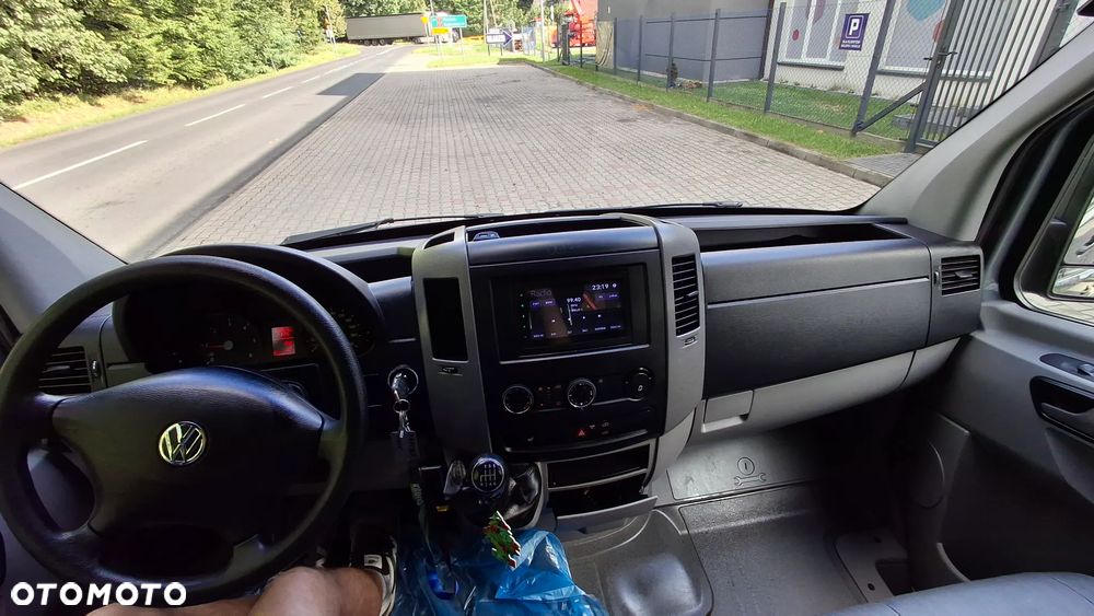 Volkswagen Crafter - 17