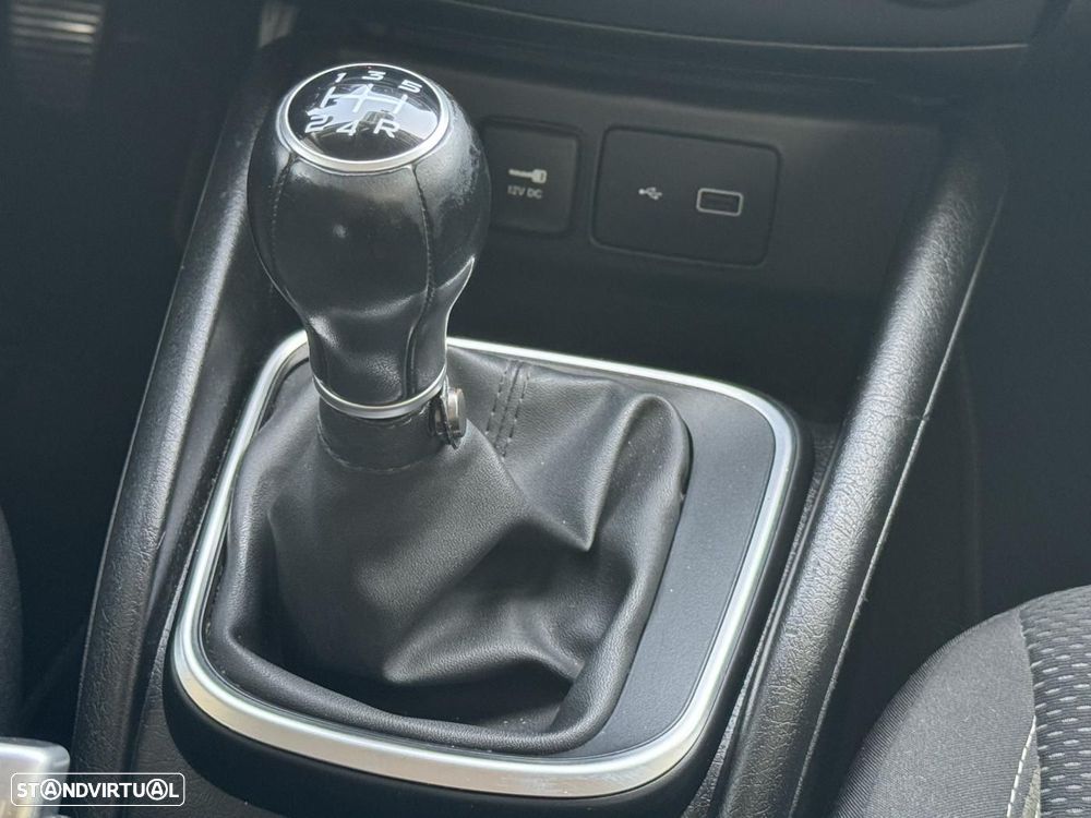 Fiat Tipo Station Wagon 1.3 M-Jet Lounge — fotografia 19