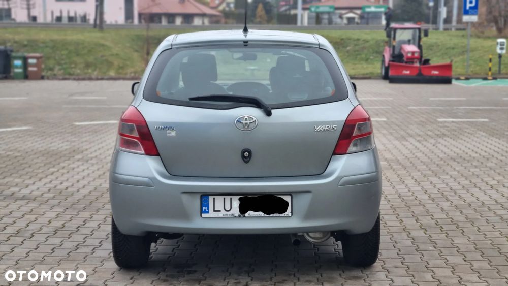 Toyota Yaris 1.33 Sol - 6