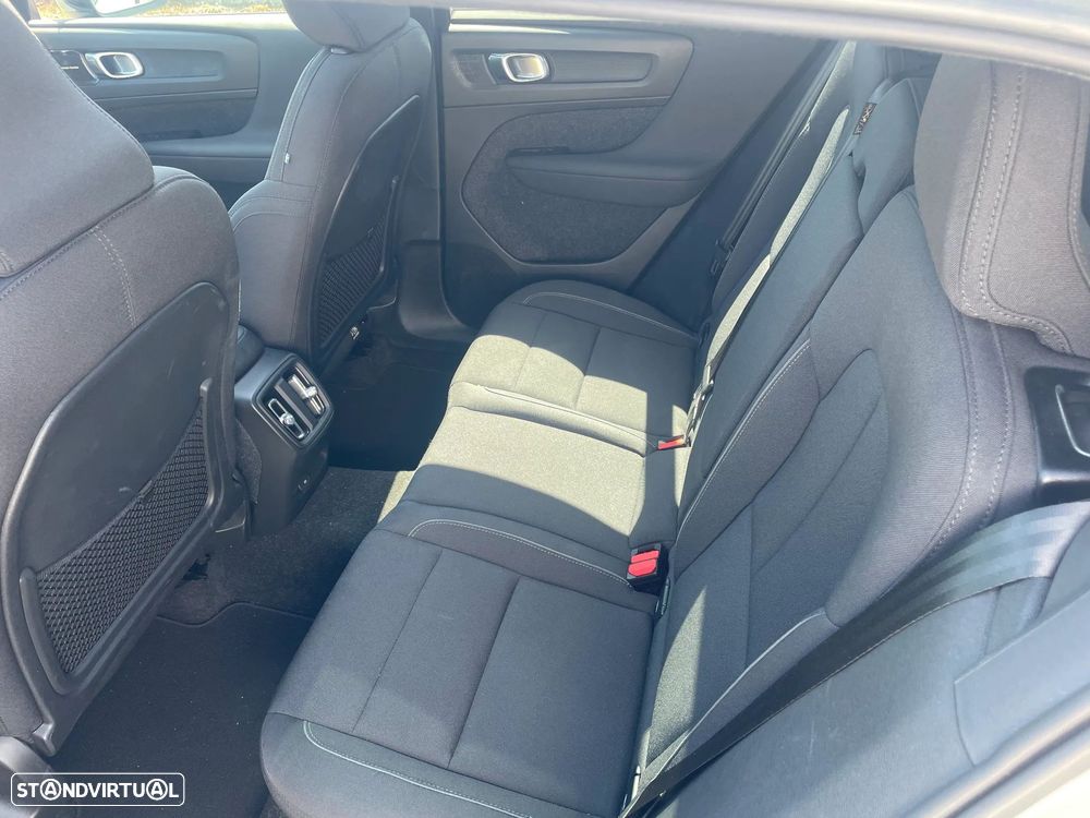 Volvo XC 40 Recharge Ultimate - 9