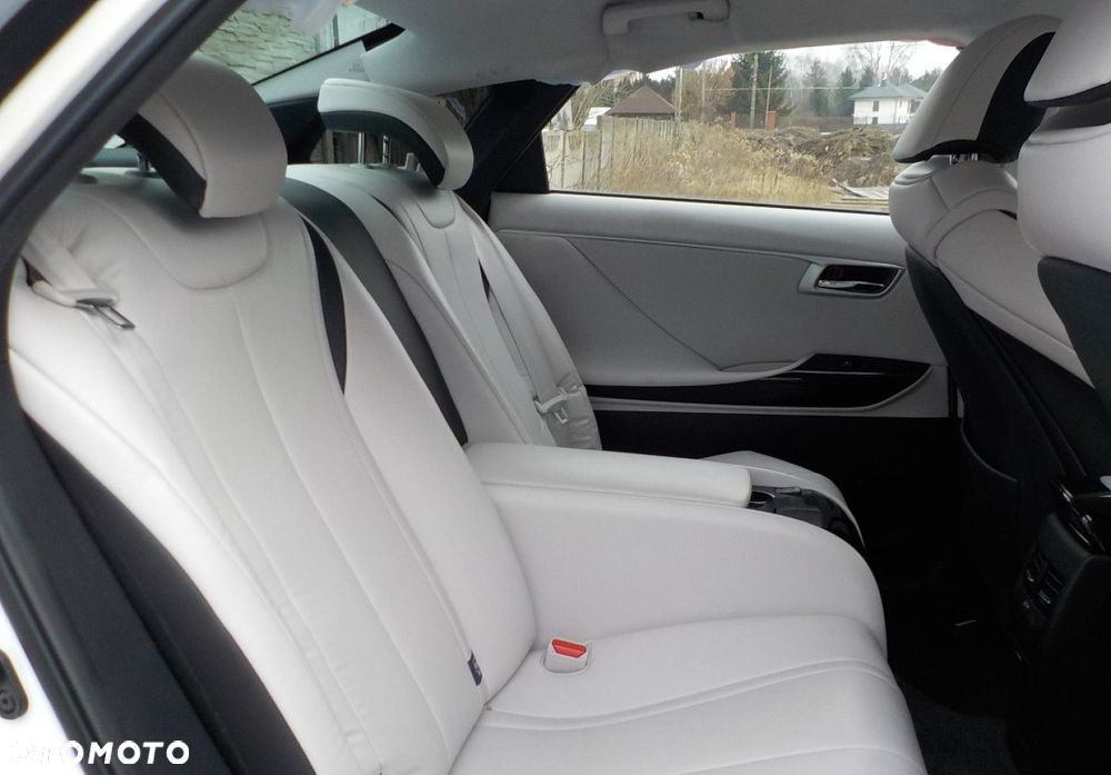 Toyota Mirai - 22
