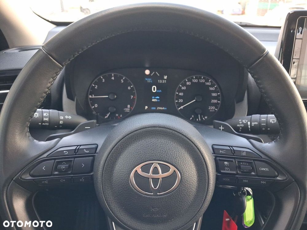 Toyota Yaris 1.5 Comfort CVT - 18