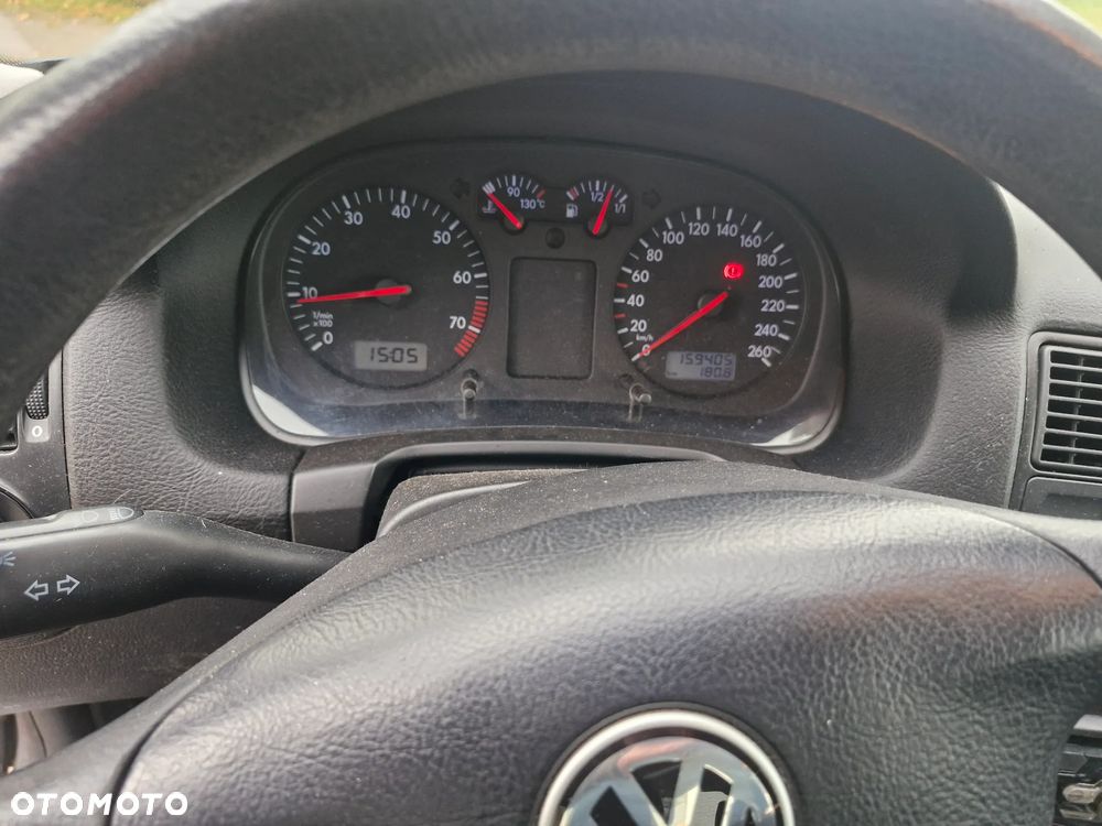 Volkswagen Golf 1.6 Comfortline - 3