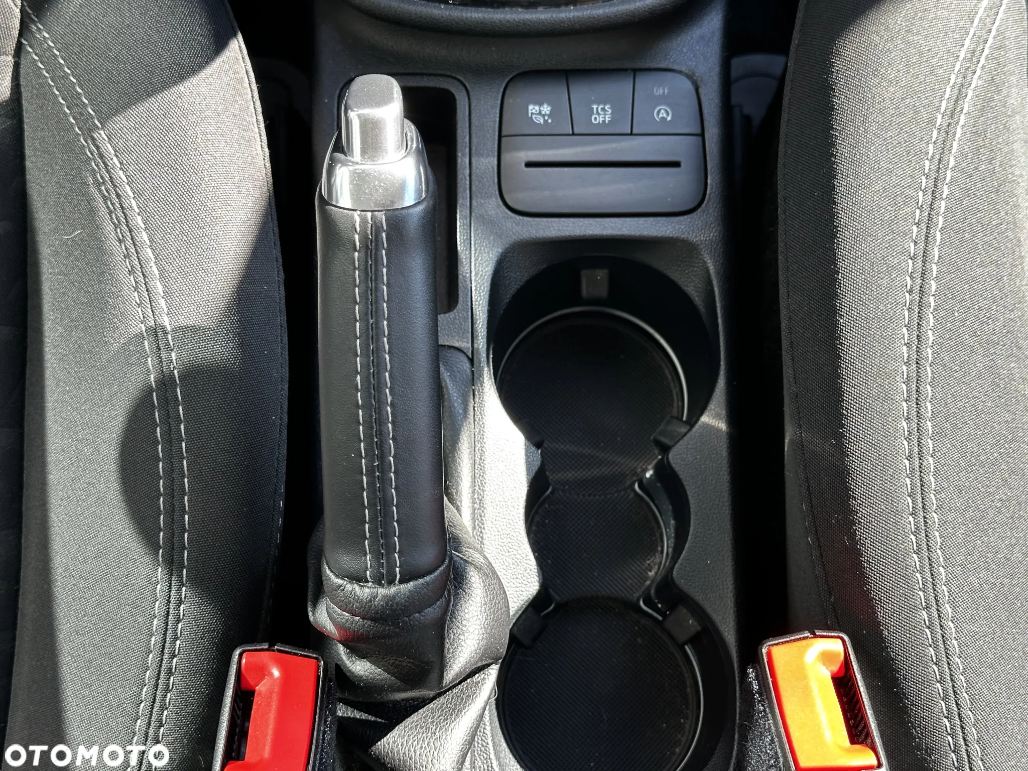 Ford Fiesta 1.0 EcoBoost Active ASS - 25
