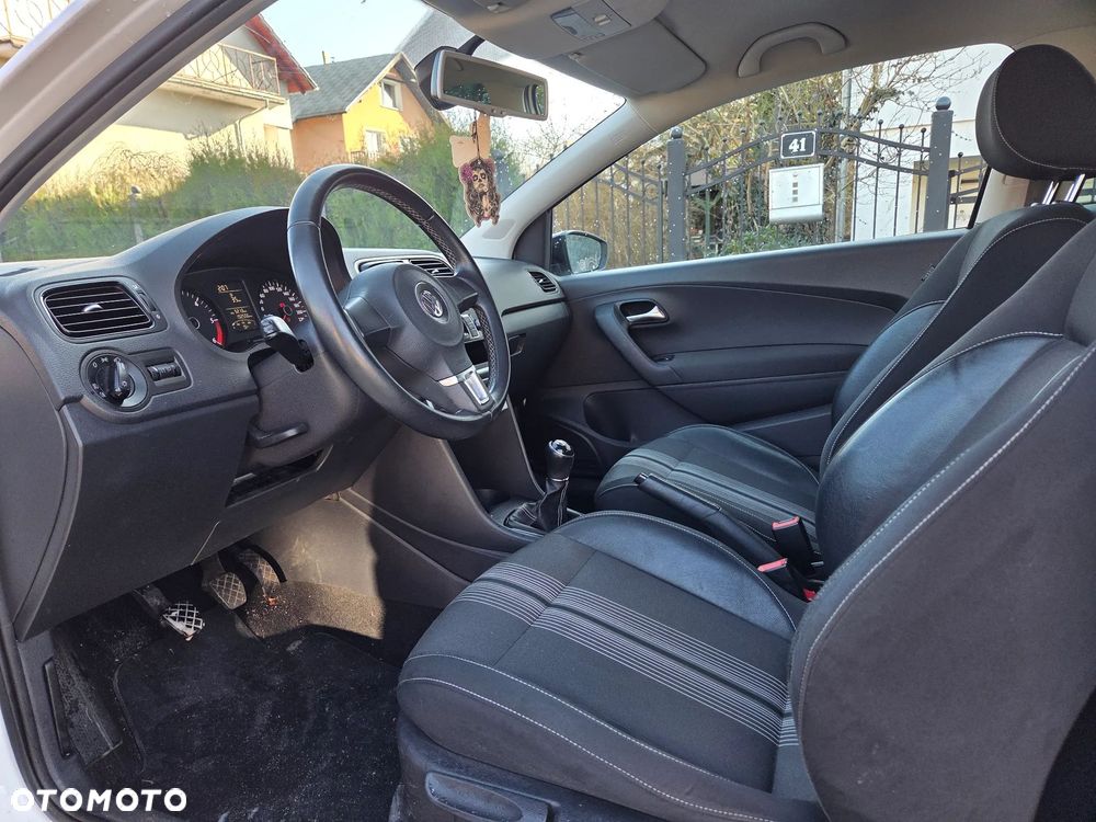 Volkswagen Polo 1.6 TDI DPF BlueMot Comfortline - 10