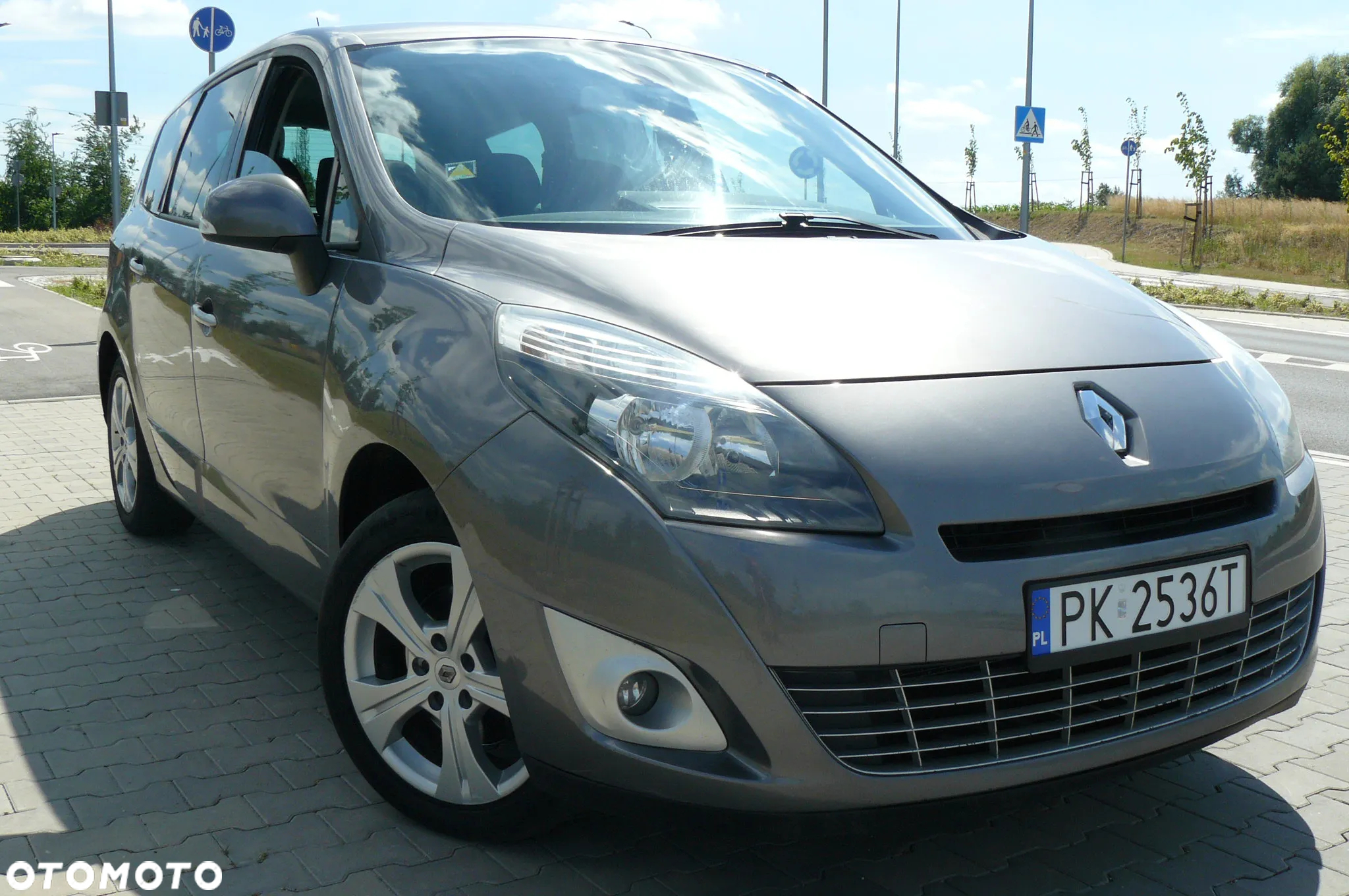 Renault Scenic - 4