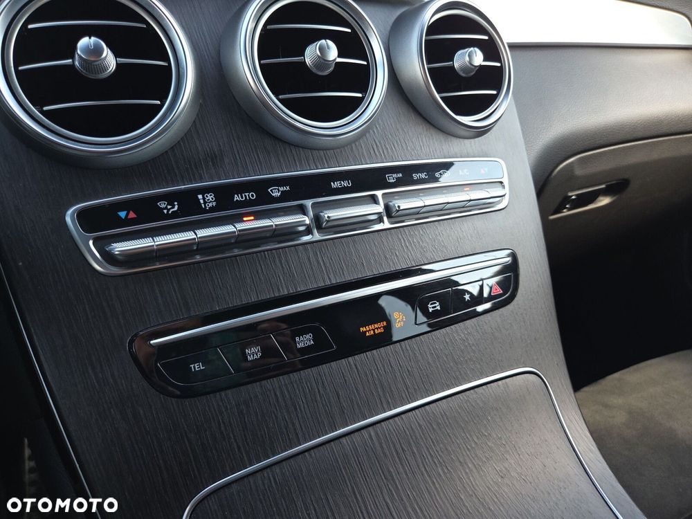 Mercedes-Benz GLC 220 d 4-Matic - 17