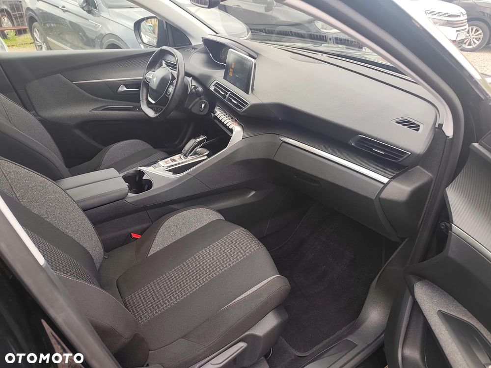 Peugeot 3008 - 8