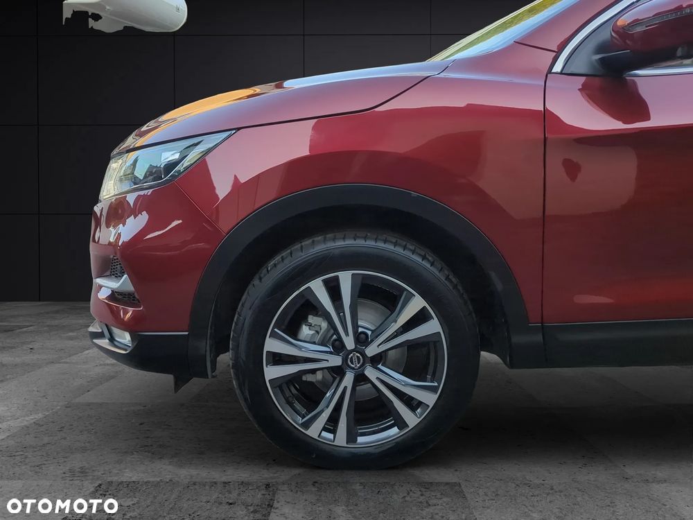 Nissan Qashqai 1.3 DIG-T N-Connecta EU6d - 30