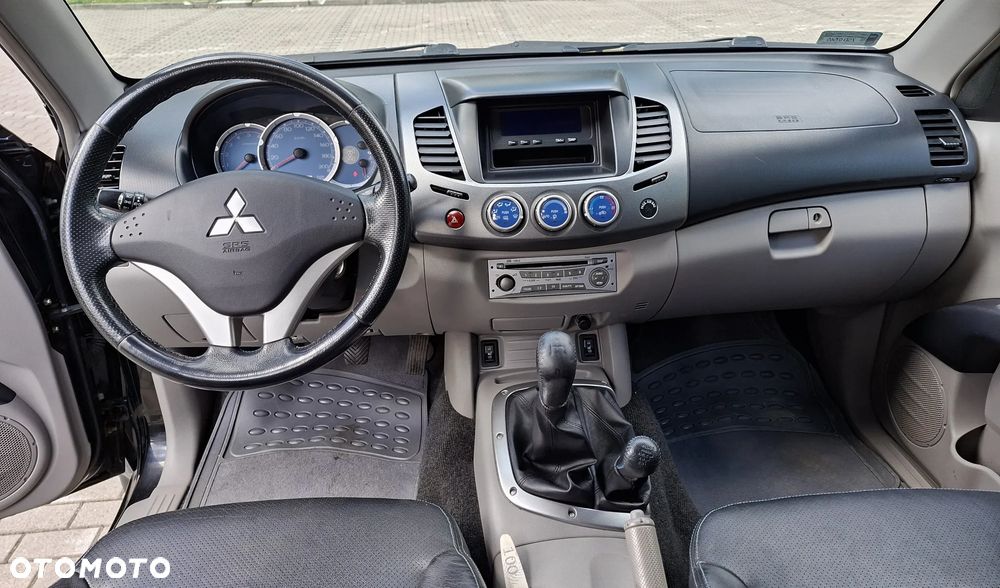 Mitsubishi L200 - 8