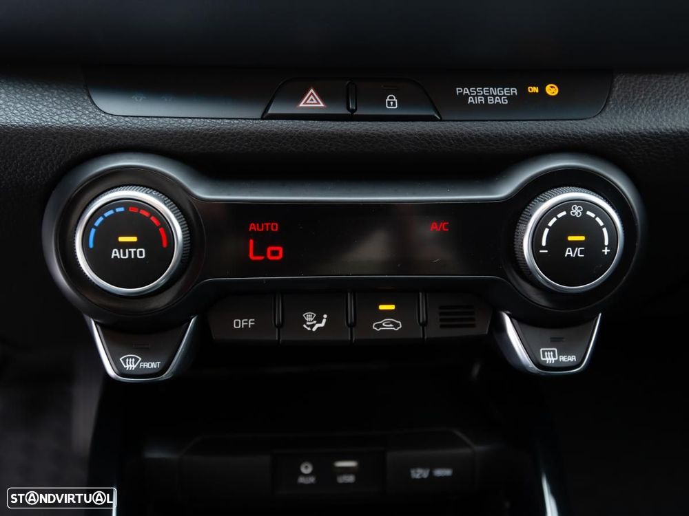 Kia Stonic 1.0 T-GDI Urban - 15