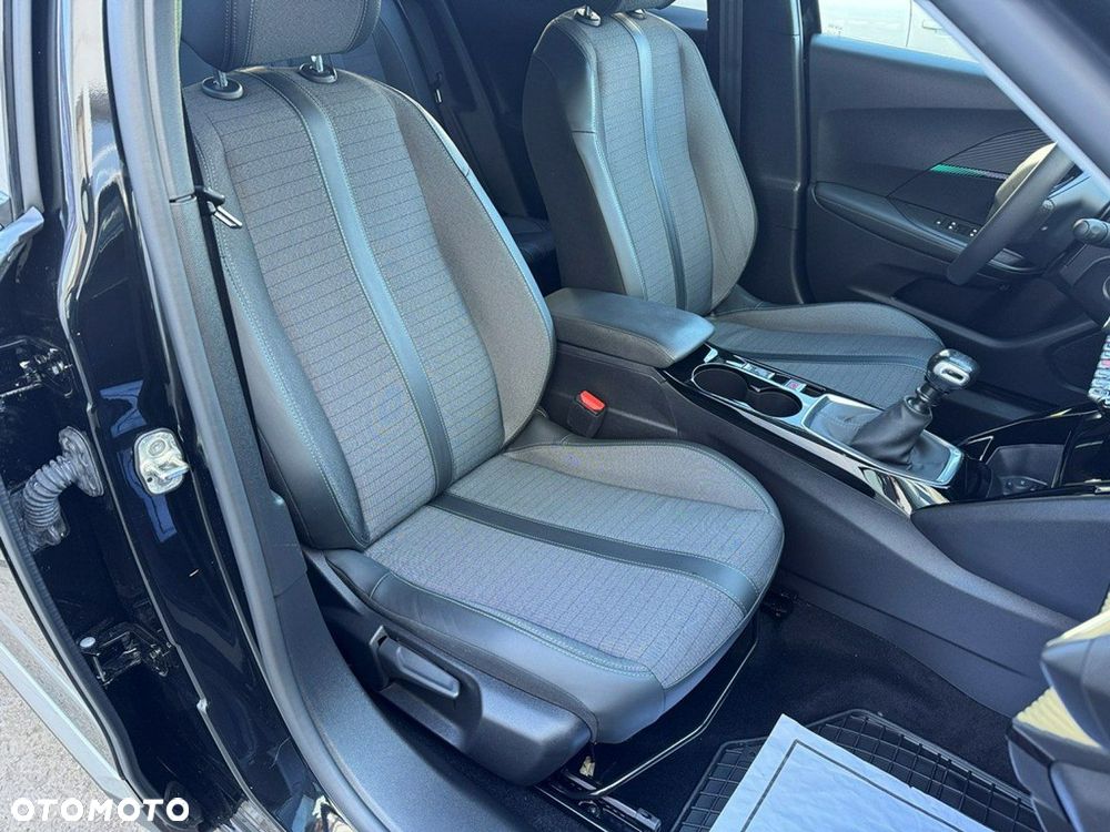 Peugeot 2008 - 10