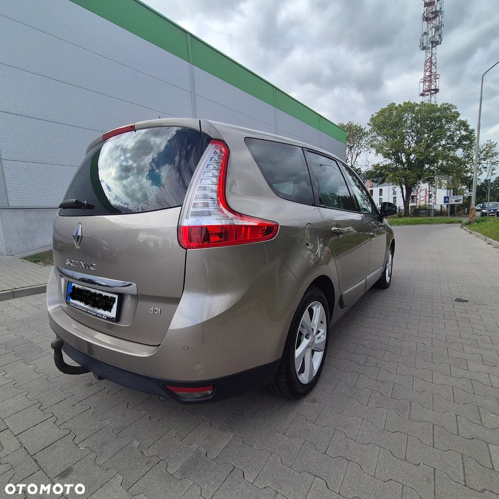 Renault Scenic 1.5 dCi Limited - 24