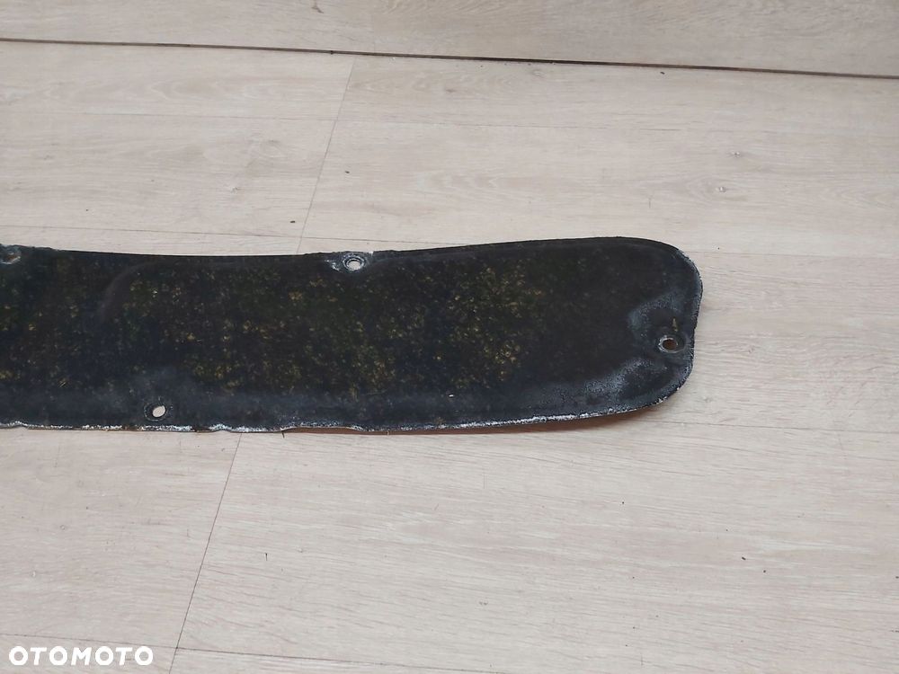 Toyota Yaris II wygłuszenie maski przód - 2