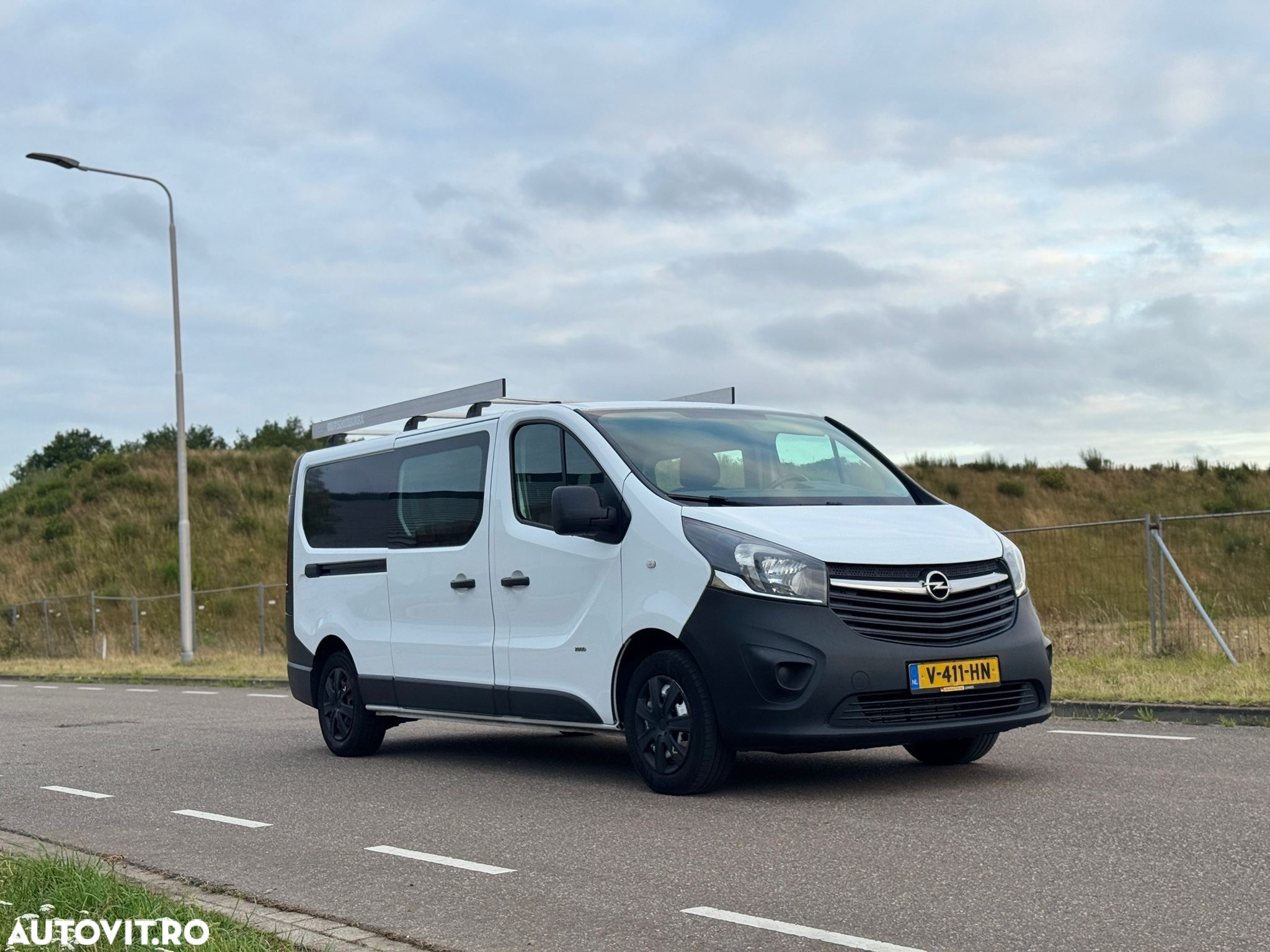 Opel Vivaro 1.6 CDTI Crew Van L2H1 2.9 t - 3