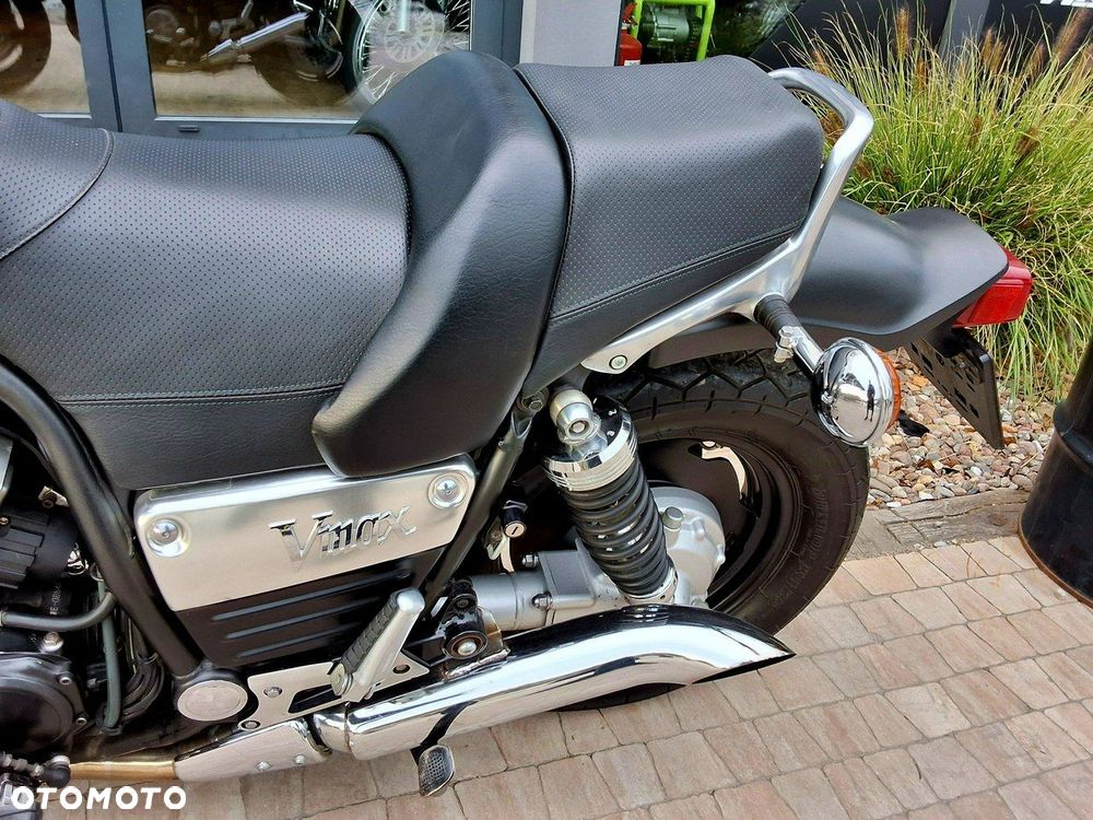 Yamaha V-MAX - 6