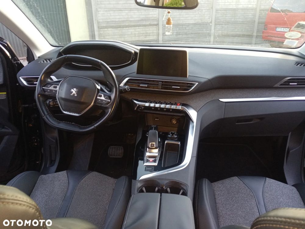 Peugeot 3008 - 10