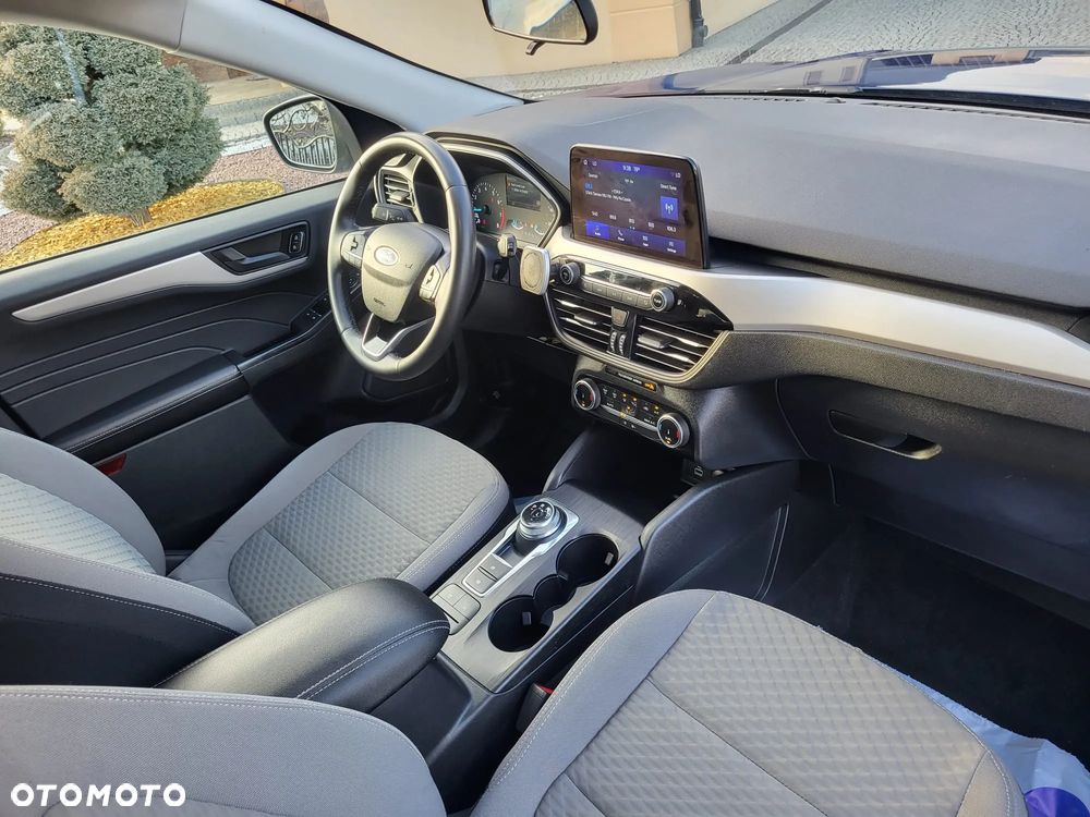 Ford Kuga 1.5 EcoBoost ST-LINE - 29