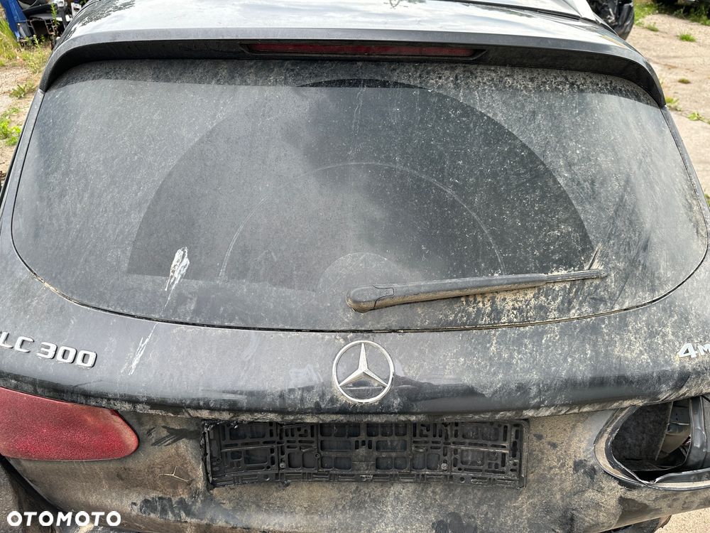 Mercedes GLC 300  4matic 2020r  karoseria dokumenty dowód - 9