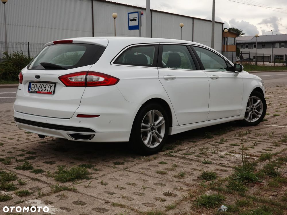 Ford Mondeo 2.0 TDCi Titanium PowerShift - 9