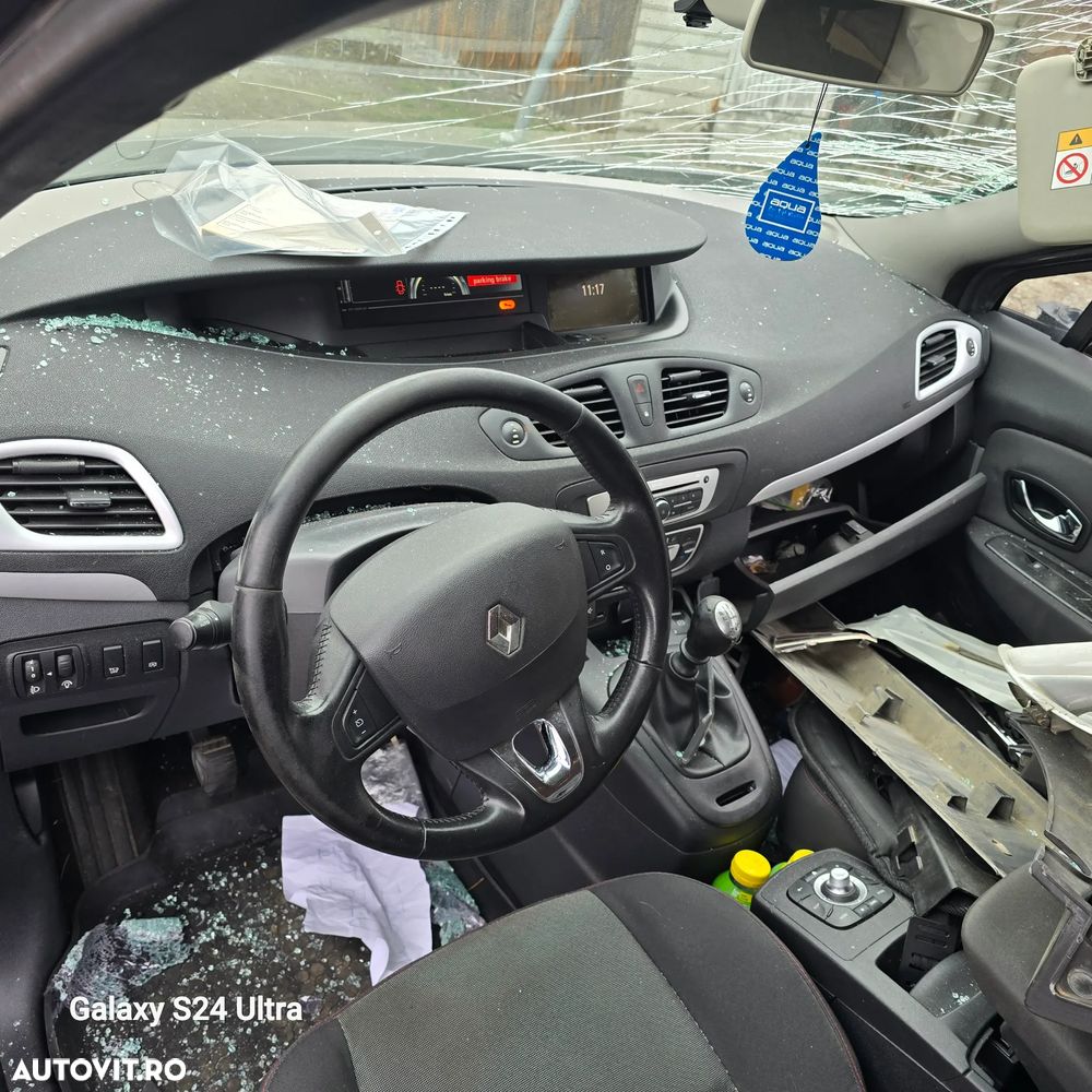 Motor Renault Megane Scenic 3 1.5 DCI euro 5 an 2015 fara anexe - 8